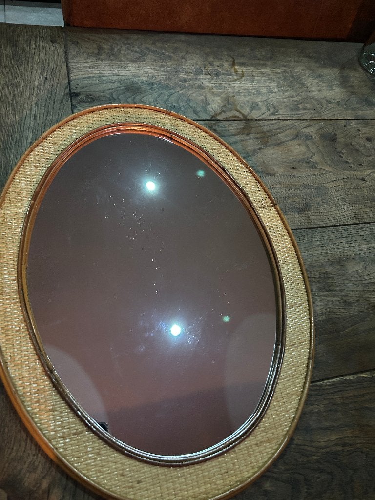 vintage spiegel jaren 70 ovaal in goede staat, Minder dan 50 cm, Ophalen of Verzenden, Zo goed als nieuw, Minder dan 100 cm