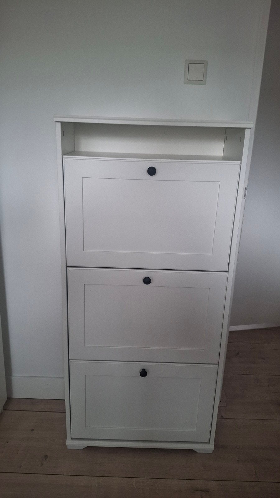 BRUSALI Schoenenkast 3 vakken, wit, 61x30x130 cm, Huis en Inrichting, Kasten | Schoenenkasten, Ophalen of Verzenden, Gebruikt