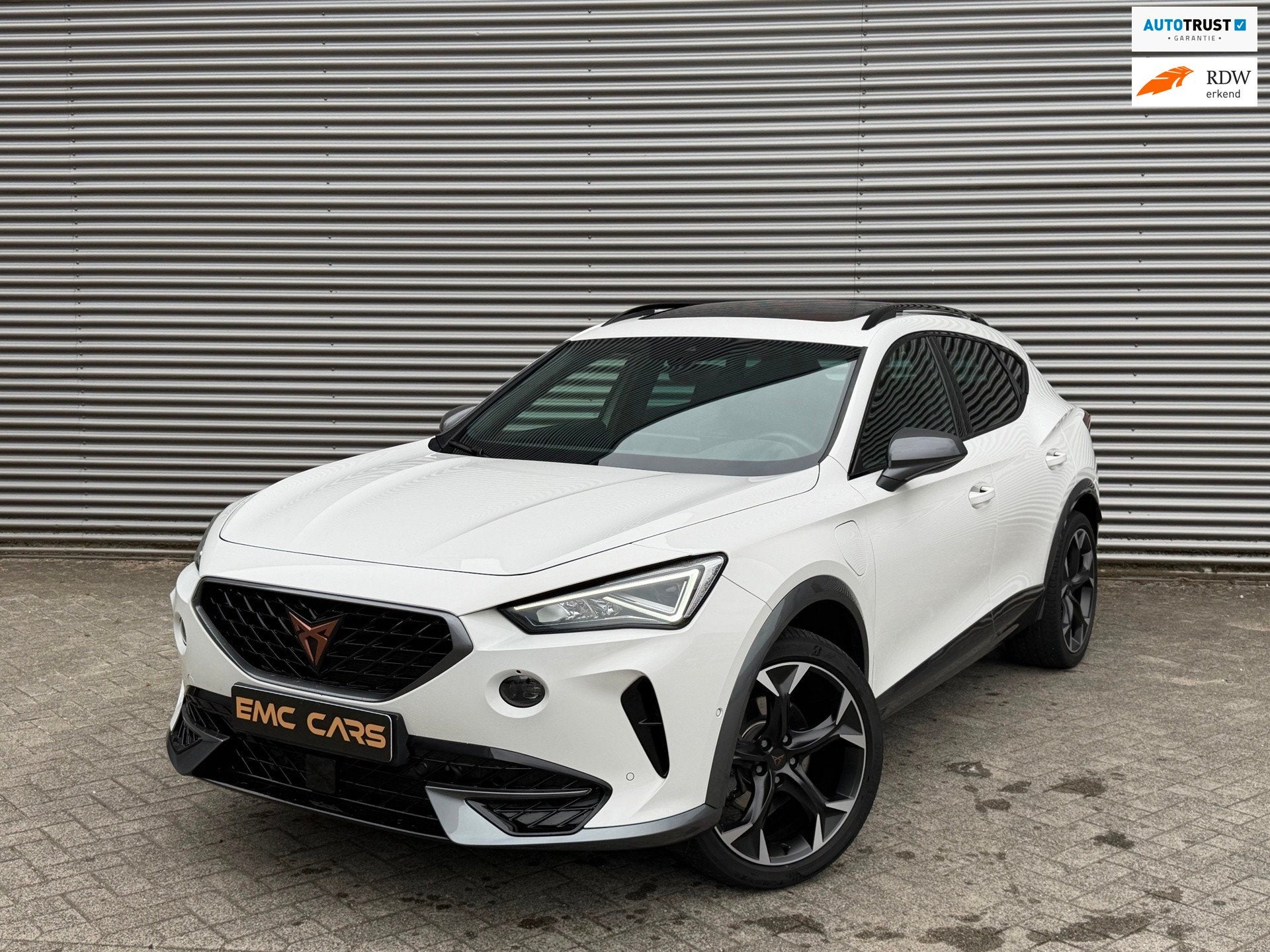 CUPRA Formentor 1.4 e-Hybrid VZ l PANO I MEMORY I 245 PK, Auto's, Automaat, Gebruikt, Zwart, Formentor