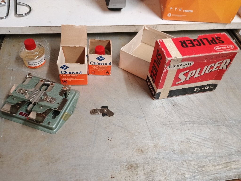 Etsumi Film Splicer - Filmplakker voor 8mm en 16mm film, Ophalen of Verzenden, 1960 tot 1980, Overige typen