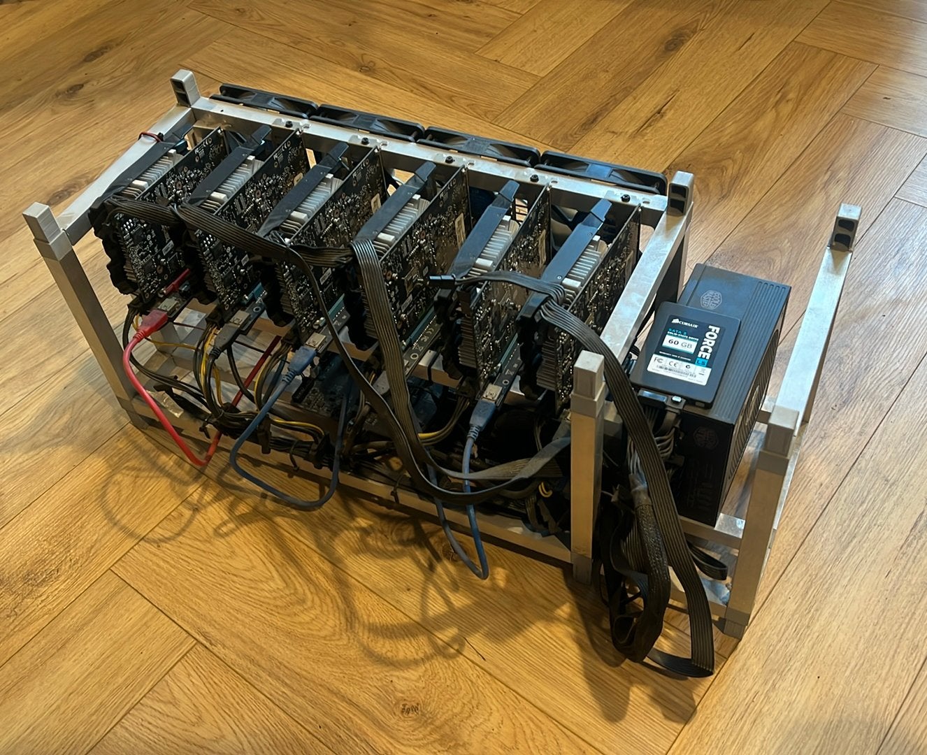 GPU Computer Set / AI & CUDA Hobby Rig (6x P106-100 6GB), Computers en Software, Servers, Ophalen, Gebruikt, 64 GB, Minder dan 2 Ghz