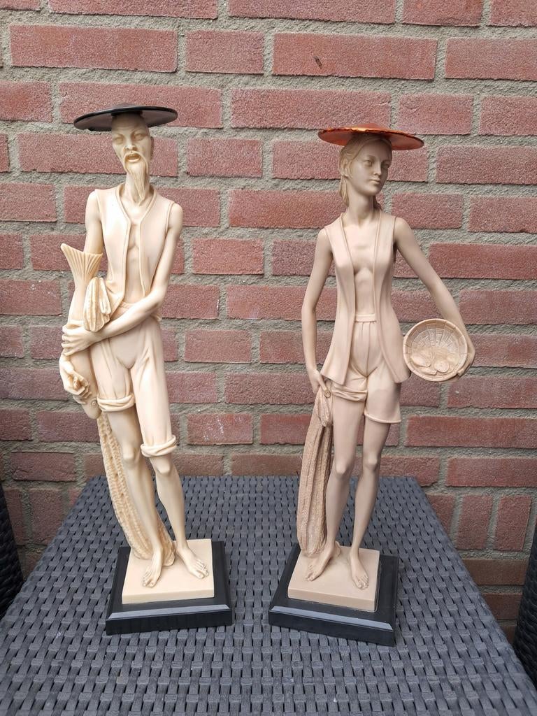 Sculpturen Koreaanse vissersman & vissersvrouw A. Giannelli, Ophalen