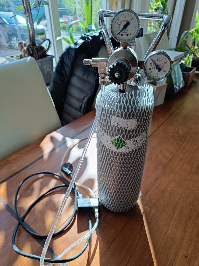 Co2 fles, Ophalen, Zo goed als nieuw, CO₂-systeem