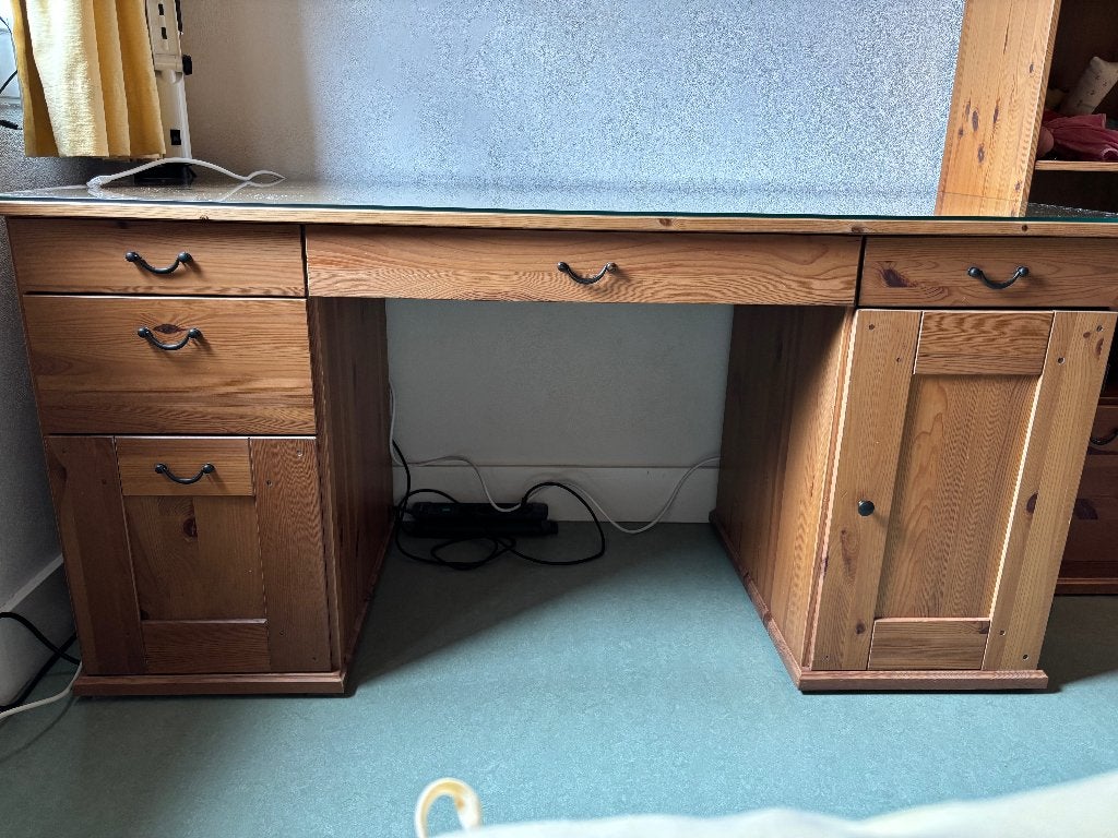 Ikea Alve Bureau (+ evt 3 boekenkasten uit dezelfde serie), Overige typen, Gebruikt, Hout, 62 cm