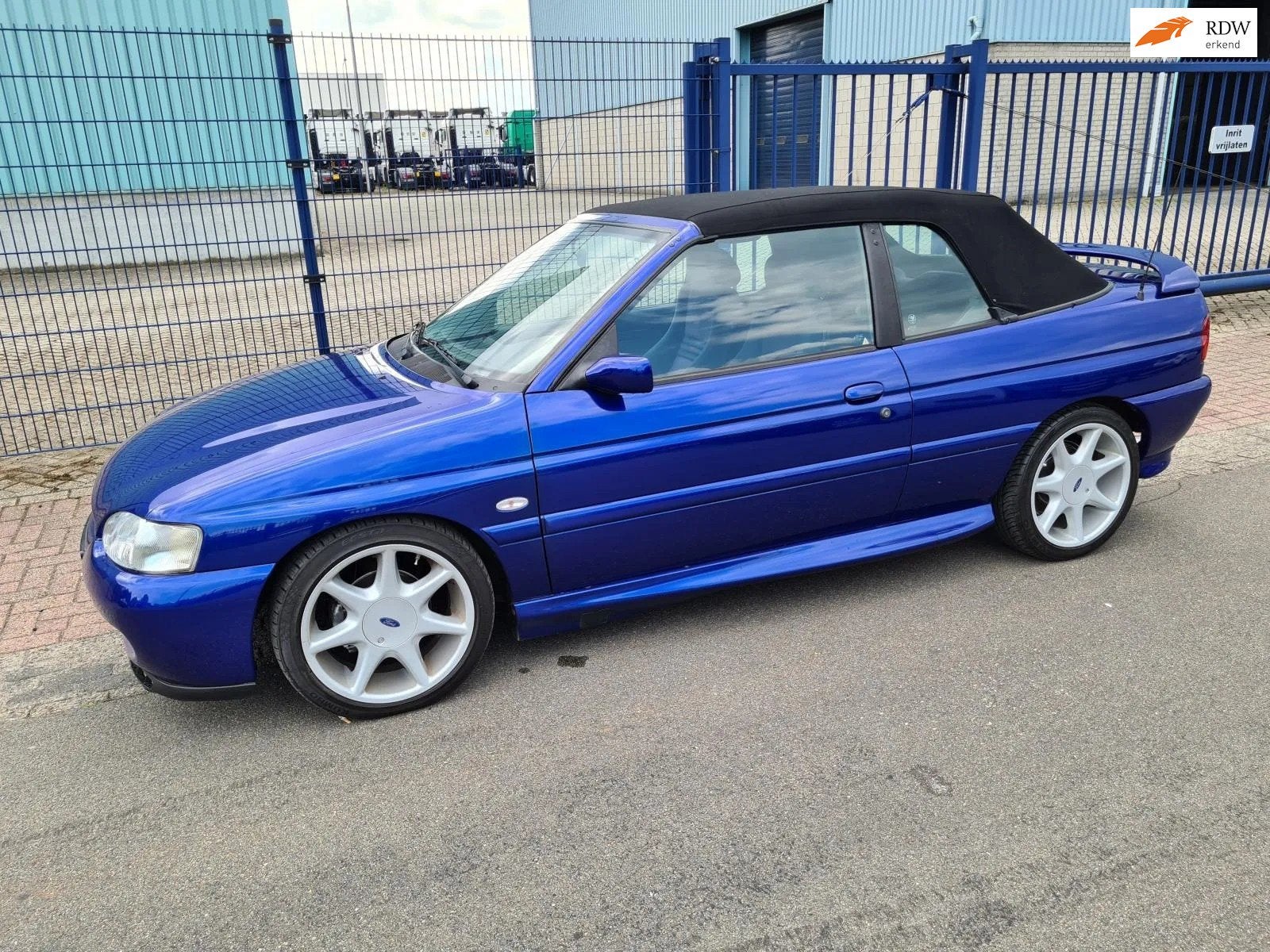 Ford Escort Cabrio 1.8 XR3i *137.892 KM*AIRCO*NIEUWSTAAT!, Escort, Stof, Gebruikt, 4 cilinders