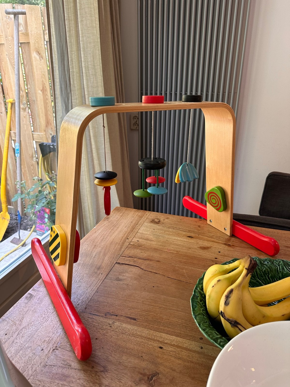 Houten IKEA Babygym met Speeltjes - Zo goed als nieuw, Kinderen en Baby's, Speelgoed | Babyspeelgoed, Ophalen, Zo goed als nieuw