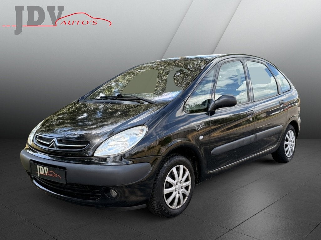 Citroën Xsara Picasso 1.8i-16V (bj 2002), 13 km/l, 1749 cc, 116 pk, Zwart