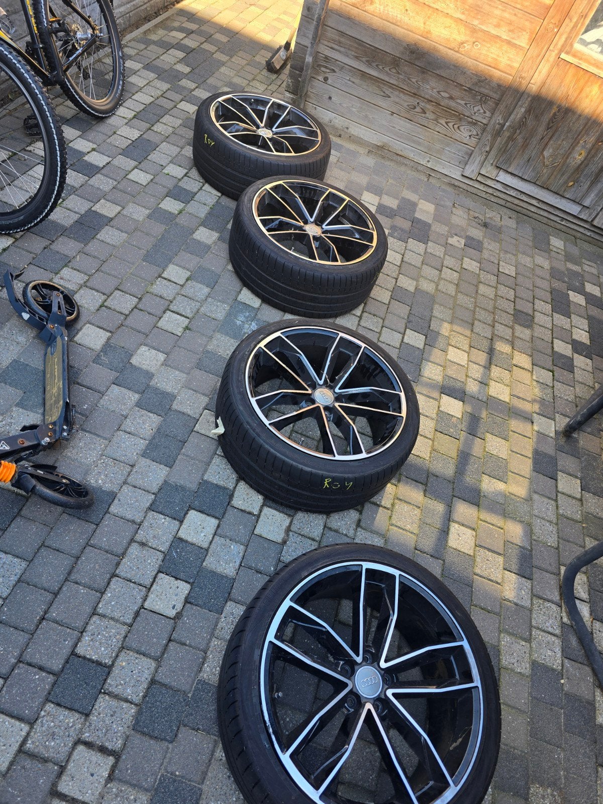 20 inch Velgen met banden voor Audi A6 - Zomerbanden, Auto-onderdelen, Banden en Velgen, Ophalen, Gebruikt, 255 mm, Banden en Velgen
