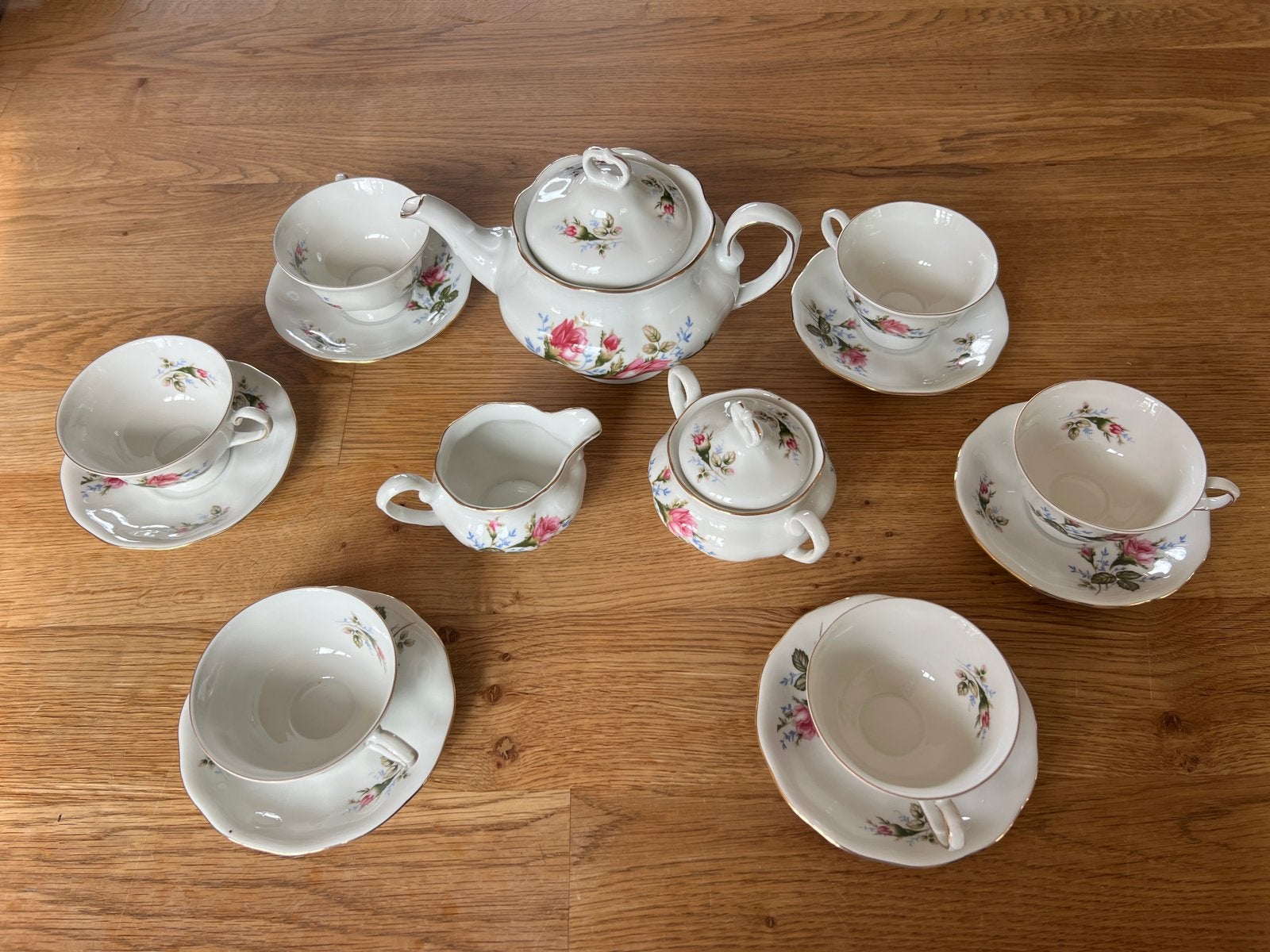 Vintage Karolina porseleinen theeservies 15-delig - rozen, Ophalen