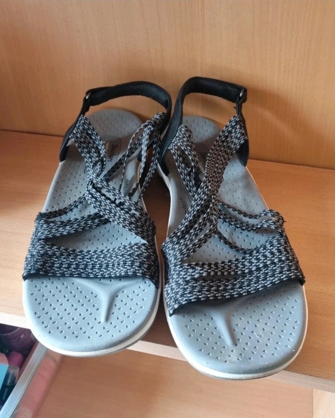 Skechers dames Reggae Cup Oh, Snap, Skechers, Zo goed als nieuw, Grijs, Sandalen of Muiltjes