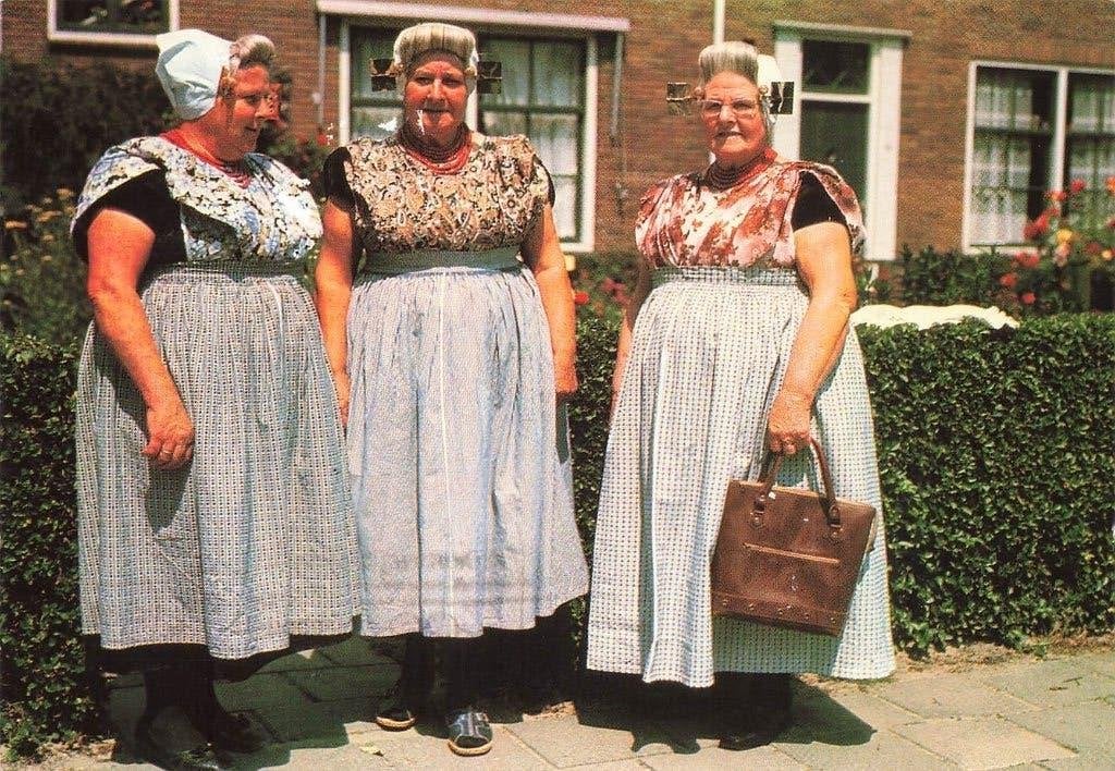 Nieuwdorp, Klederdracht, Ophalen of Verzenden, 1980 tot heden, Gelopen, Zeeland