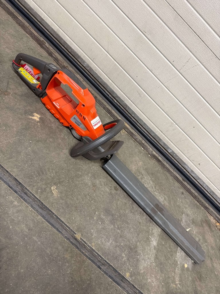 Husqvarna Accu heggenschaar 520iHD60, Gebruikt, Jool-Hulstraat 20-22, 1305AC Almere, Accu, Ophalen of Verzenden