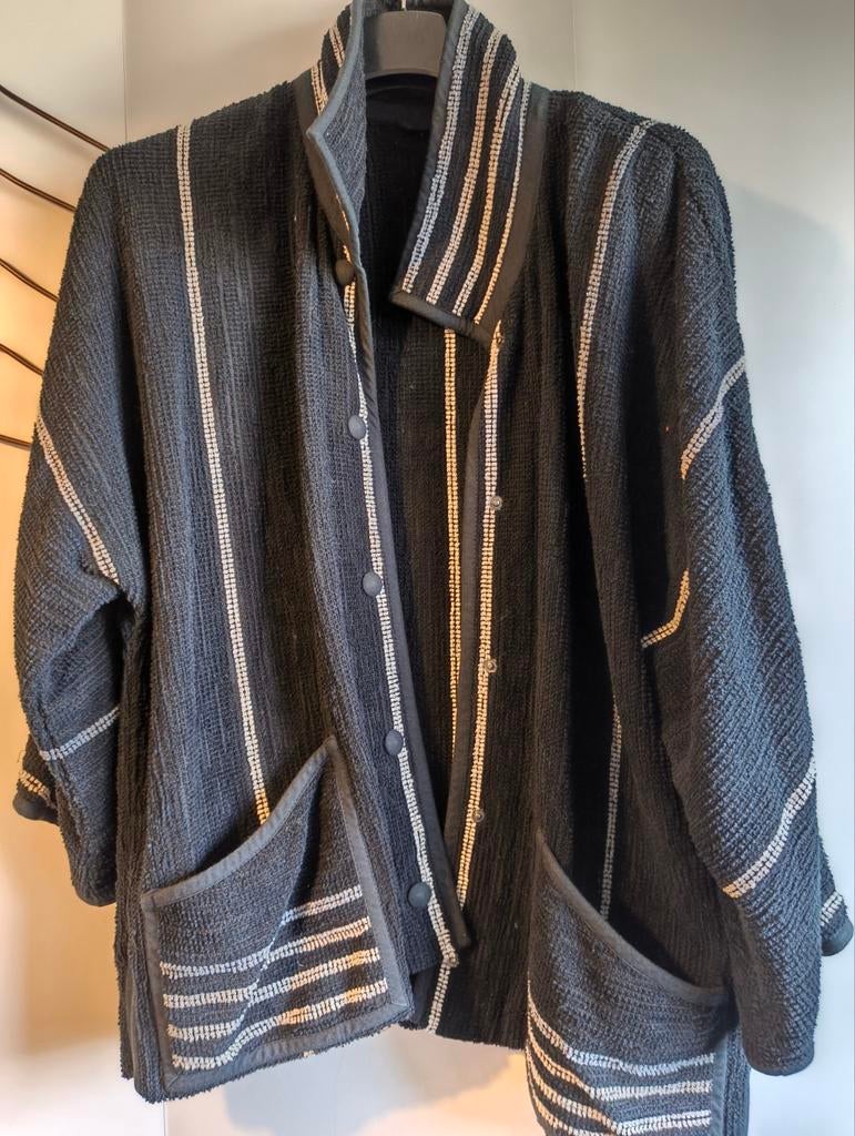 Geweven zwart jasje van Unica (Fins), maat L ( 48/50), Ophalen of Verzenden, Gedragen, Maat 46/48 (XL) of groter, Zwart