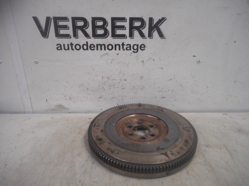 Vliegwiel Volkswagen Polo IV (9N1/2/3) 2005 03d105271, Gebruikt, Volkswagen, Volkswagen AG, Kundenbetreuung@volkswagen.de