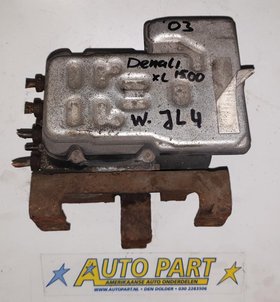 Chevrolet Suburban/GMC Denali XL  ABS pomp 2003, Gebruikt, Info@gm.com, Ophalen of Verzenden, Chevrolet