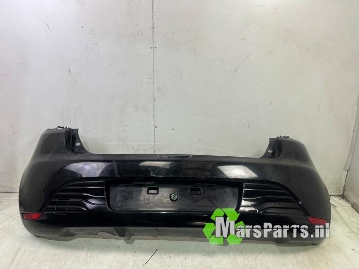 Achterbumper van een Renault Clio, Gebruikt, -, Renault, -