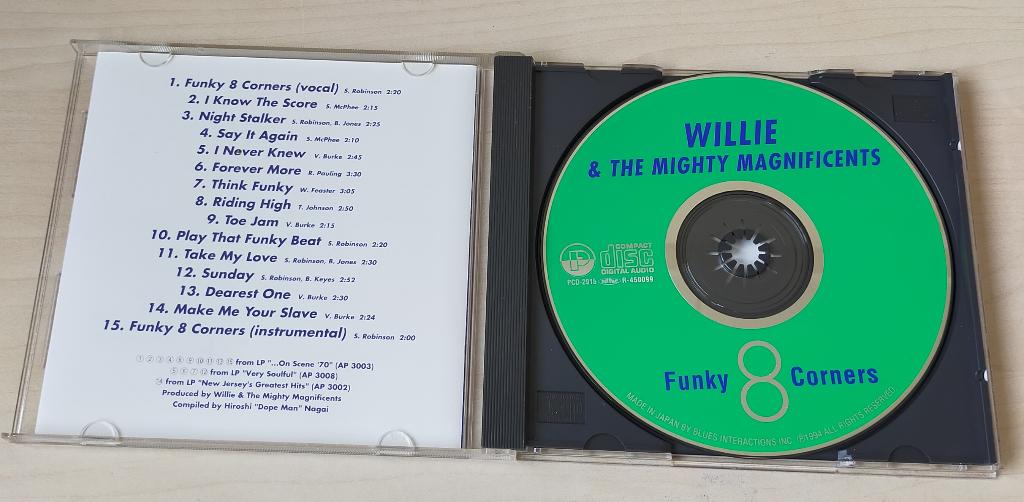 Willie & The Mighty Magnificents - Funky 8 Corners CD Japan, Cd's en Dvd's, Ophalen of Verzenden, Gebruikt