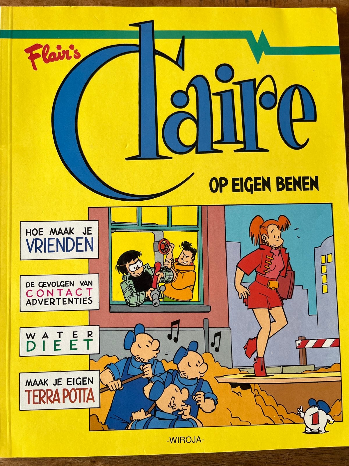 Flair's Claire: Op Eigen Benen - Stripboek, Eén stripboek, Ophalen of Verzenden, Gelezen