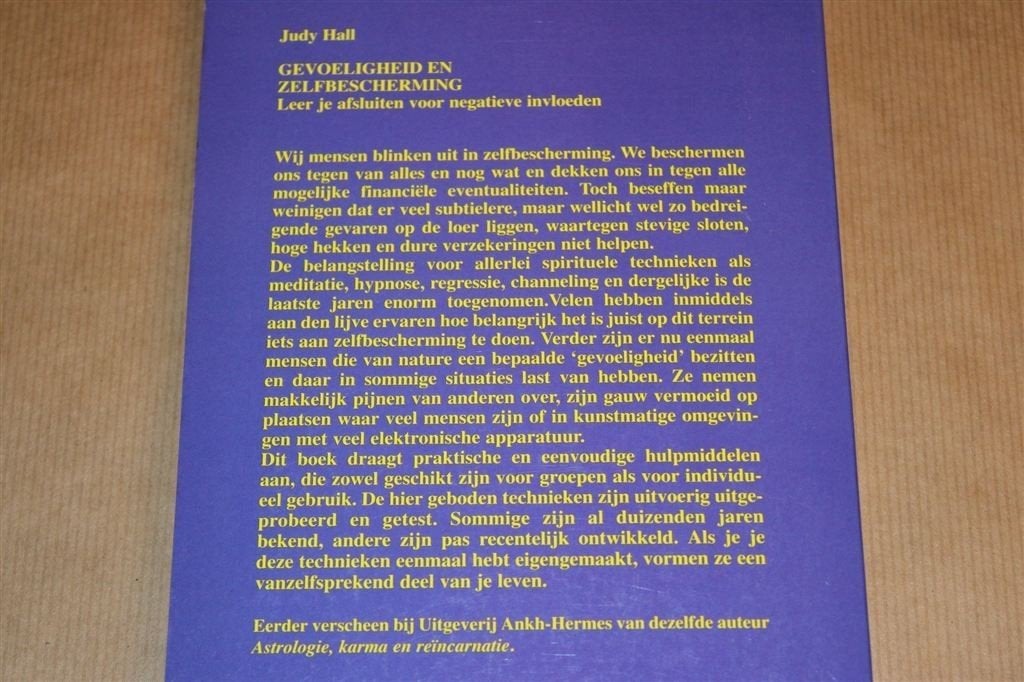 Zelfbescherming voor Hooggevoelige Personen [HSP]— Judy Hall, Boeken, Ophalen of Verzenden, Gelezen, Overige onderwerpen, Achtergrond en Informatie