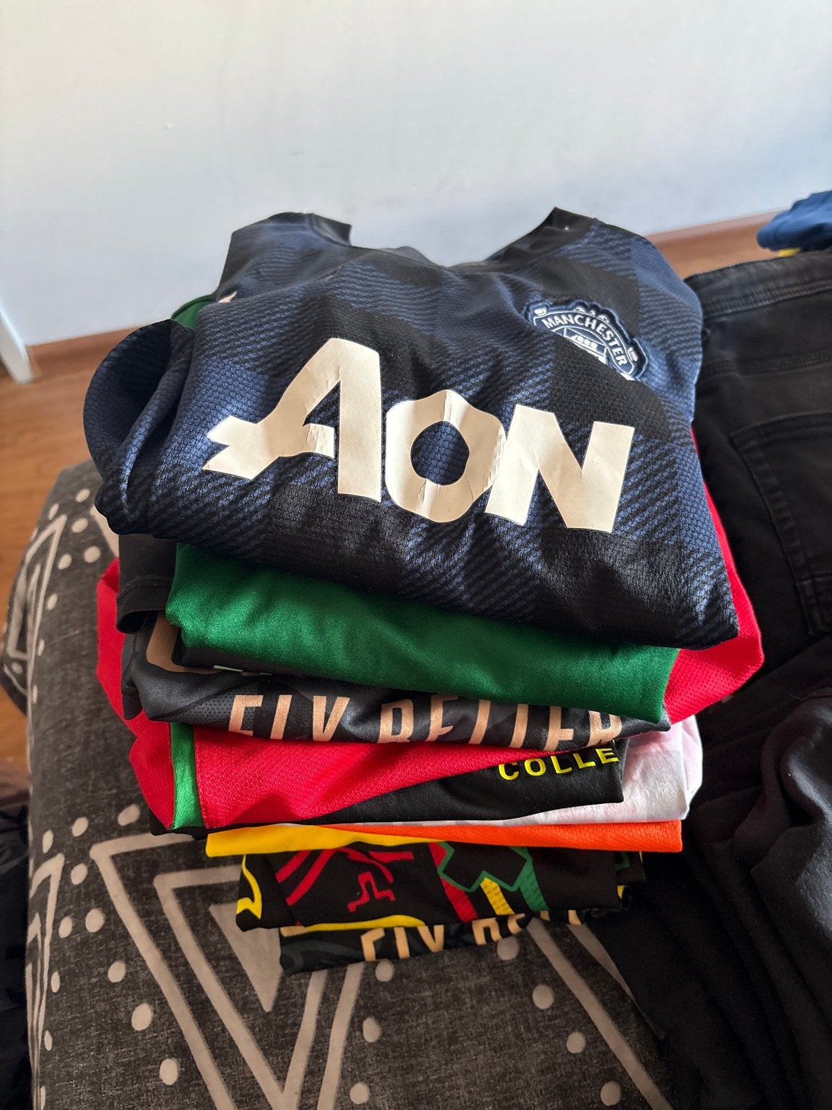 Voetbalshirts sportbroekjes Diverse verschillende clubs, Kleding | Heren, Sportkleding, Ophalen, Meerkleurig, Overige maten, Voetbal