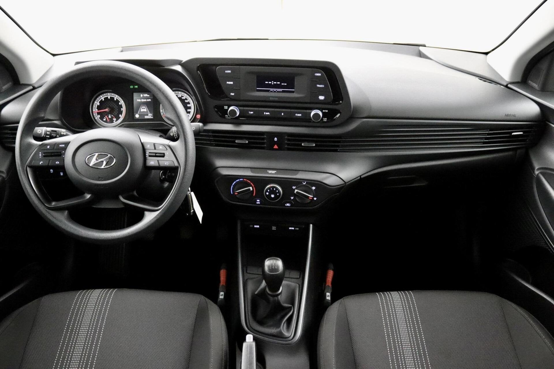 Hyundai i20 1.2 MPI i-Motion wit, Auto's, Voorwielaandrijving, 83 pk, Euro 6, 4 cilinders