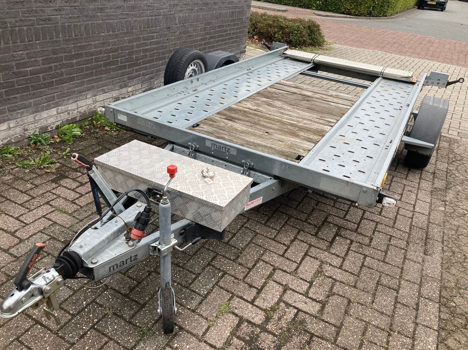 Marts auto ambulance, Ophalen, Gebruikt