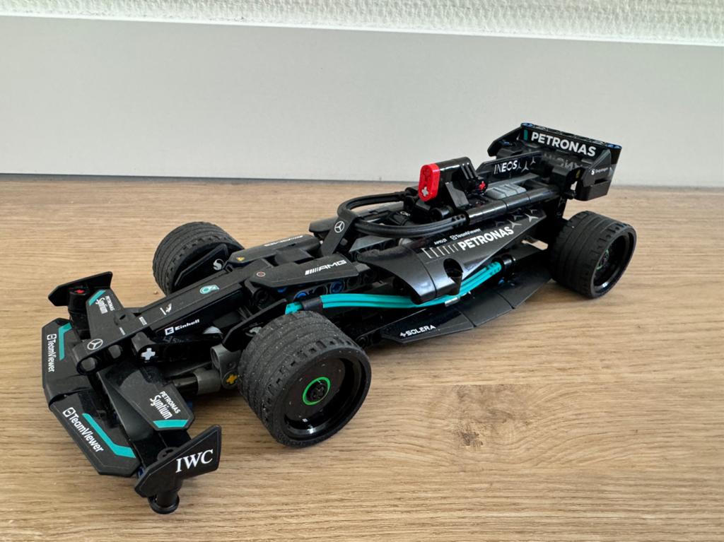Lego Technic 42165 Formule 1 Mercedes AMG pull back, Ophalen of Verzenden, Zo goed als nieuw, Overige schalen, Auto onroad