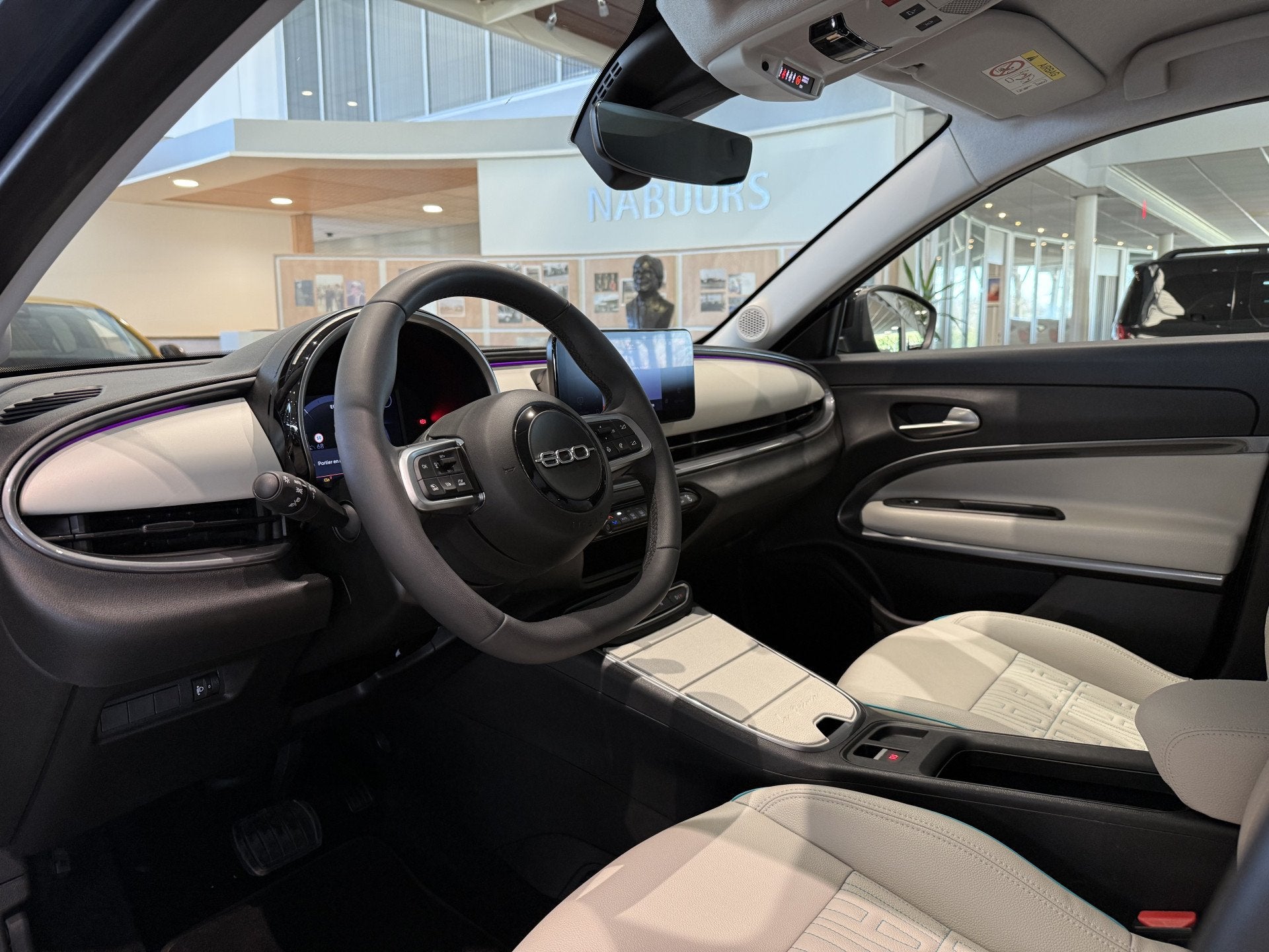 Fiat 600 1.2 Hybrid La Prima, Leder, Keyless, Camera, Massag, Auto's, Fiat, 12 maanden, Gebruikt, Euro 6, 1199 cc