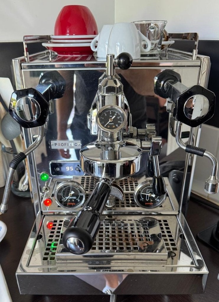 Profitec pro 700 Espressomachine + Profitec flow control, Ophalen, Gebruikt, Espresso apparaat, 10 kopjes of meer