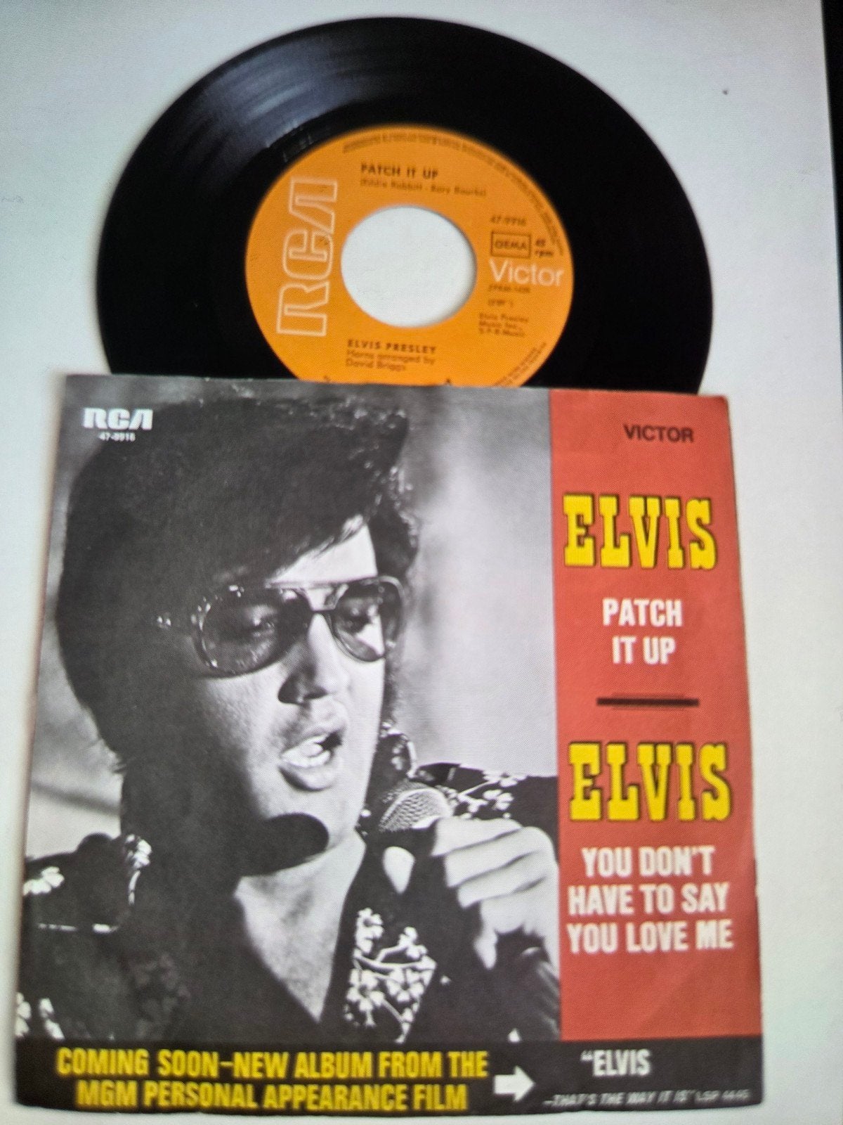 Elvis Presley - Patch It Up /You Don't Have To Say You Love, Fotohoes, Ophalen of Verzenden, Gebruikt, Pop