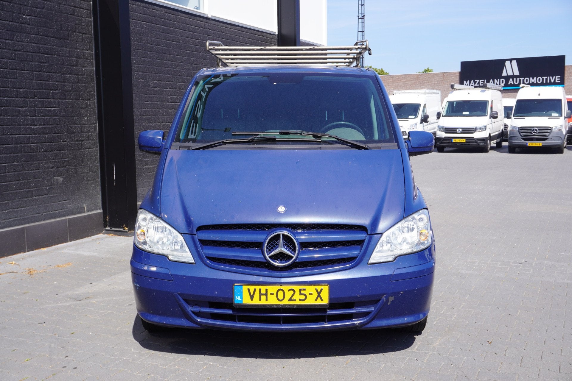 Mercedes-Benz Vito 110 CDI Lang - Airco - Cruise - Imperiaal, Euro 5, Achterwielaandrijving, Gebruikt, Zwart