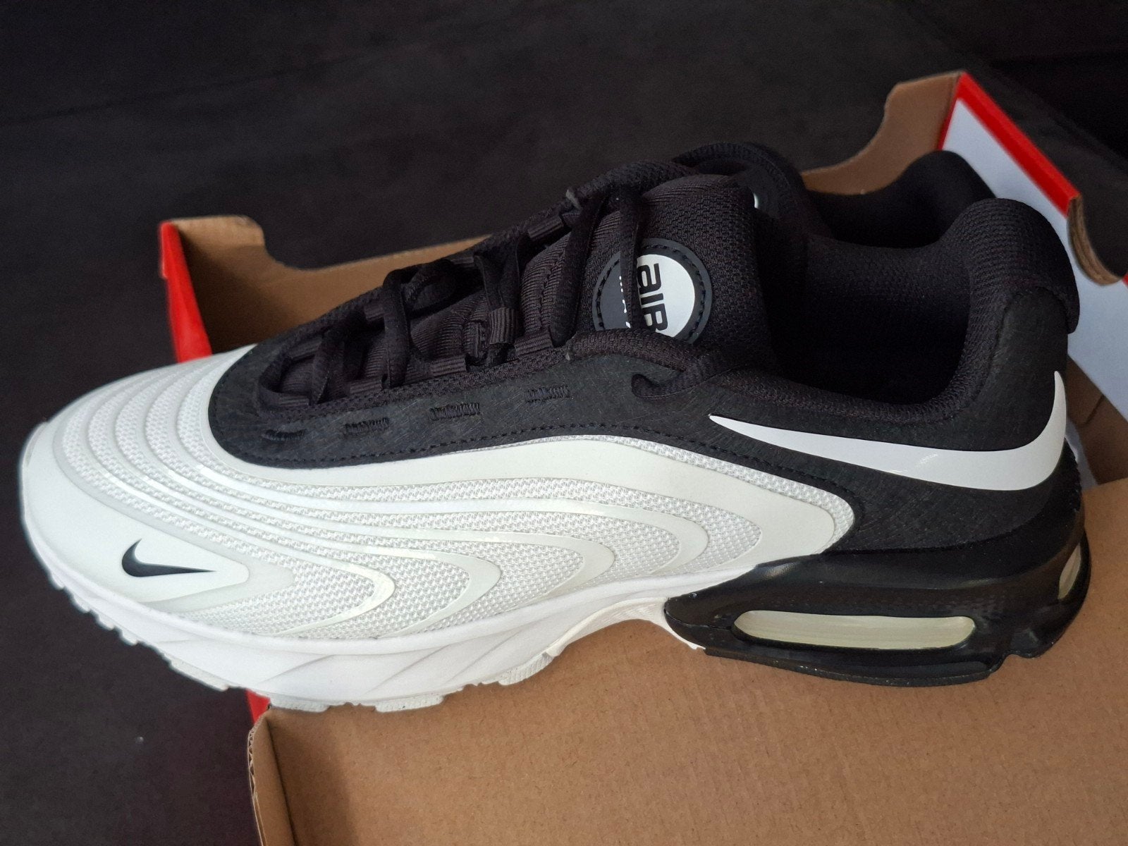 Nike Air Max Fire sneakers - Zo goed als nieuw! Maat 44, Ophalen, Nike air max, Wit, Sneakers of Gympen