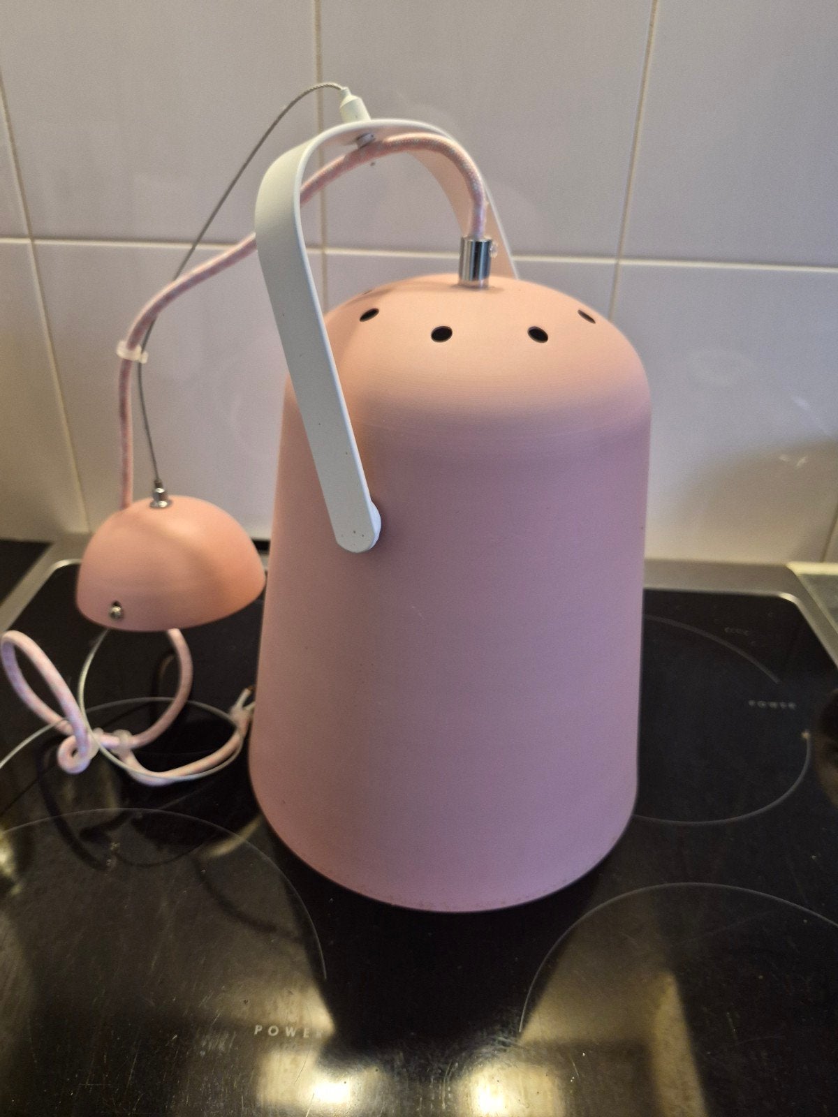 Mooie roze lamp, Witgoed en Apparatuur, Waterkokers, 2 liter of meer, Ophalen, Zo goed als nieuw