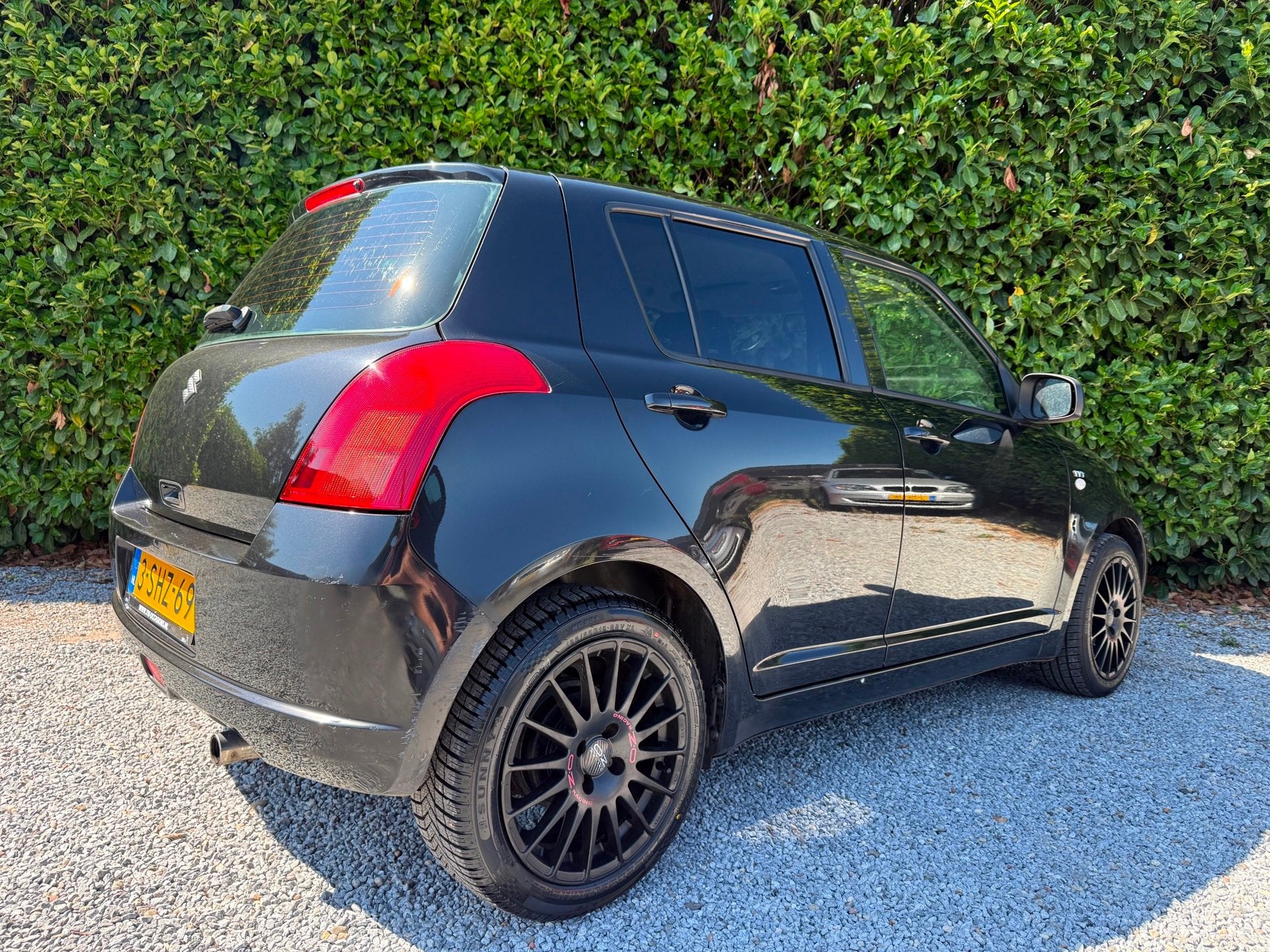 Suzuki Swift 1.5 GLS |NWE APK|AIRCO|STOELVERW|GROOT SCHERM, Voorwielaandrijving, Zwart, 4 cilinders, 400 kg