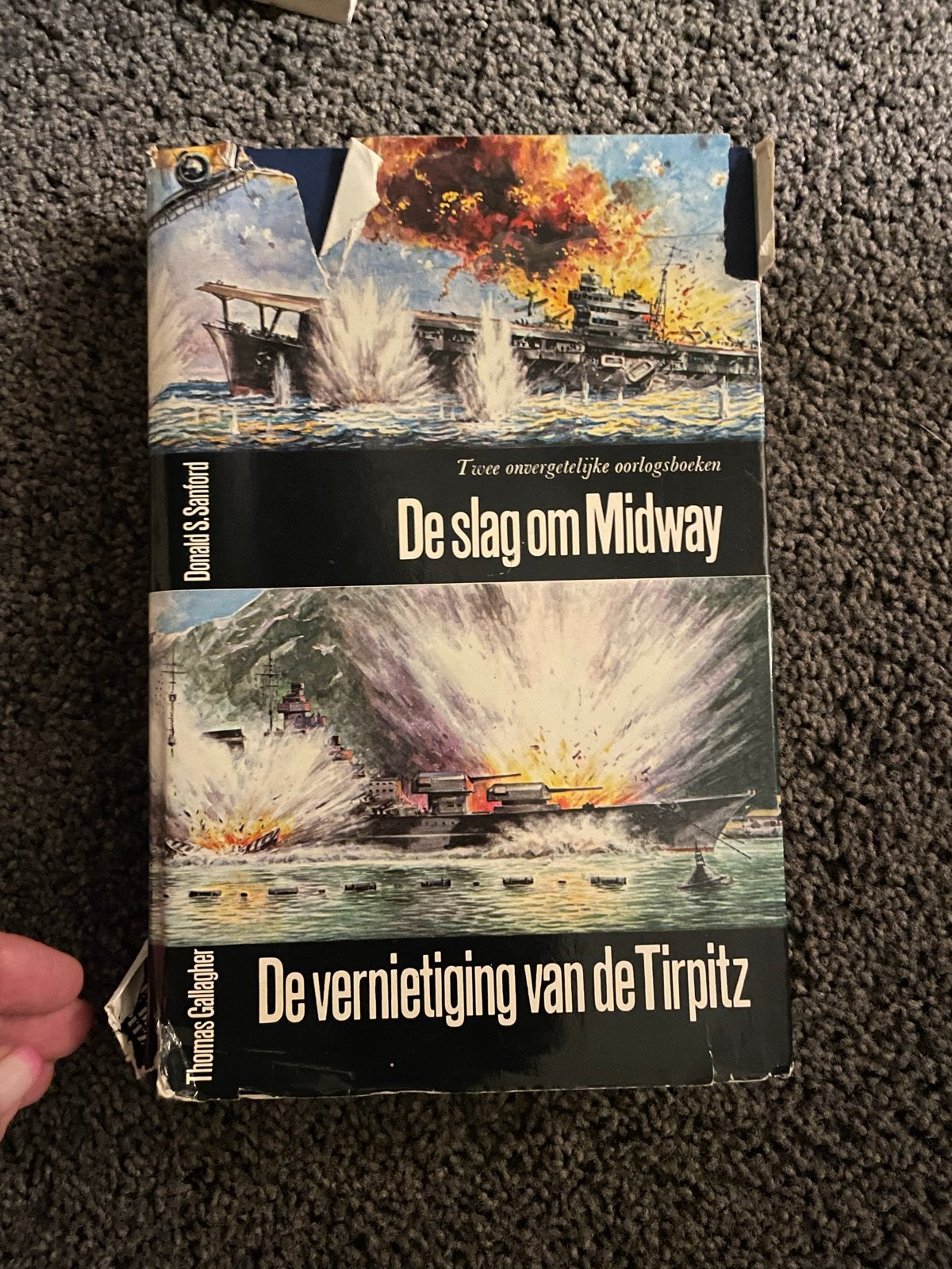 De Slag om Midway & De Vernietiging van de Tirpitz, Ophalen of Verzenden, Tweede Wereldoorlog, Gelezen, Marine