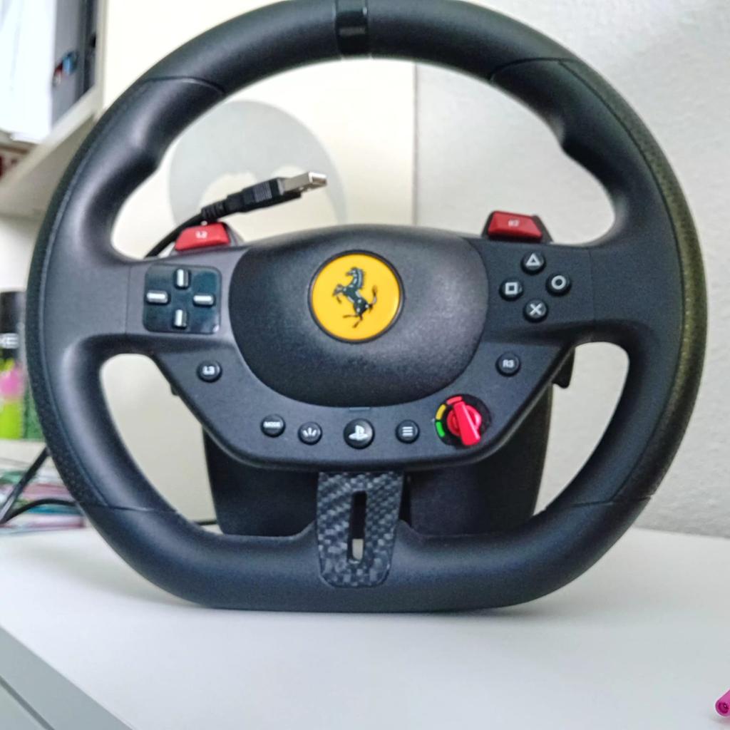 Thrustmaster Ferrari 458 Spider Racing Wheel, Spelcomputers en Games, Ophalen of Verzenden, Gebruikt, Stuur of Pedalen, PlayStation 4