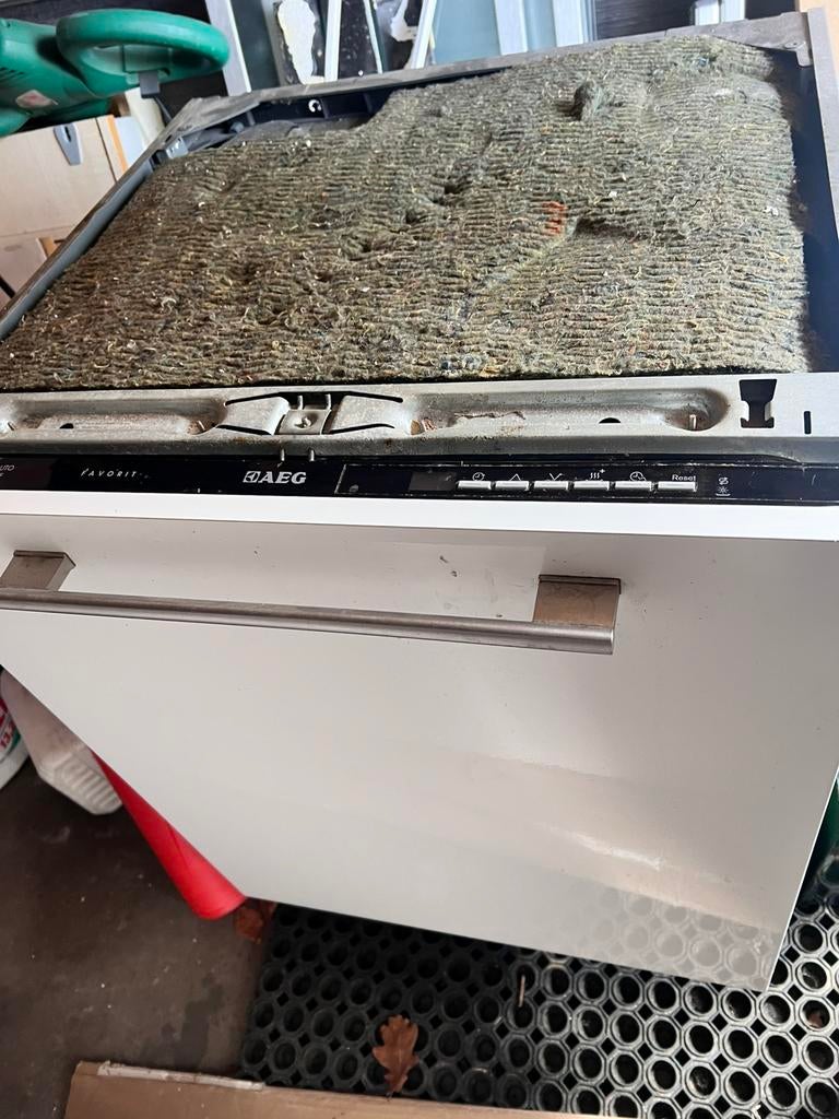 Vaatwasser inbouw AEG, Witgoed en Apparatuur, Vaatwasmachines, Ophalen of Verzenden, Zo goed als nieuw, Inbouw, Minder dan 85 cm