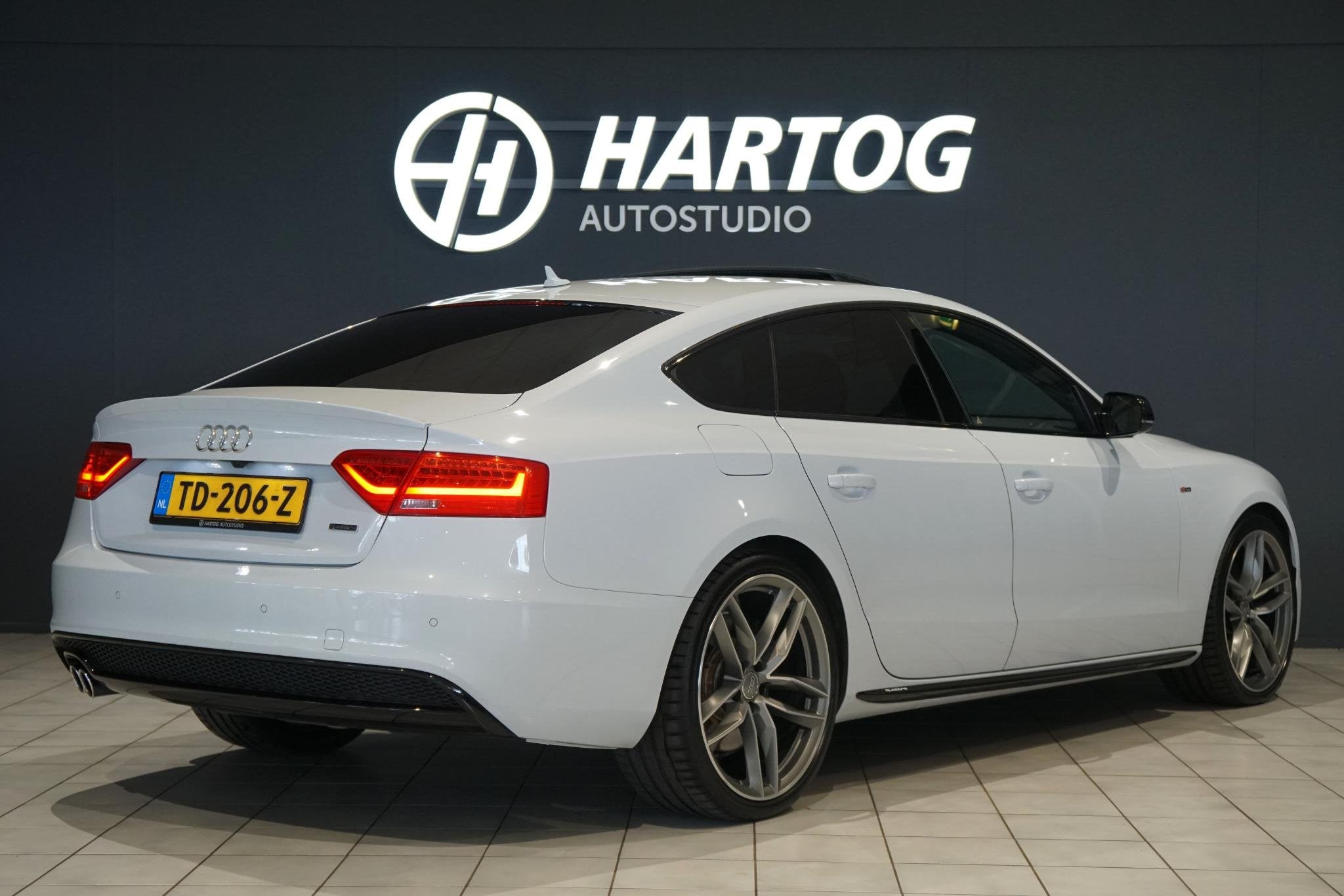 Audi A5 Sportback 3.0 TDI quattro Suzuka Grau 3x S-Line + PA, Auto's, Audi, Automaat, Gebruikt, Euro 6, Leder en Stof