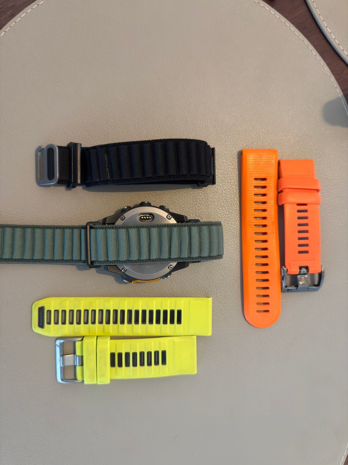 bijna NIEUWE Garmin Fenix 8 51mm Sapphire-versie, Ophalen, Afstand, Zwart, Zo goed als nieuw