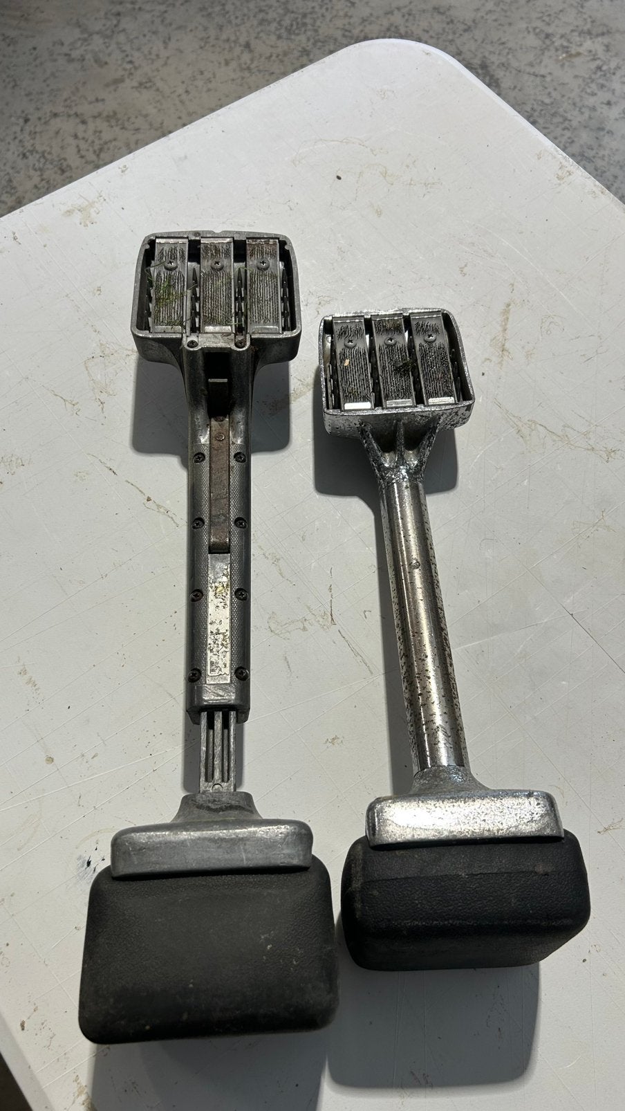 Kniespanners, Ophalen of Verzenden, Gebruikt, Kunstgras