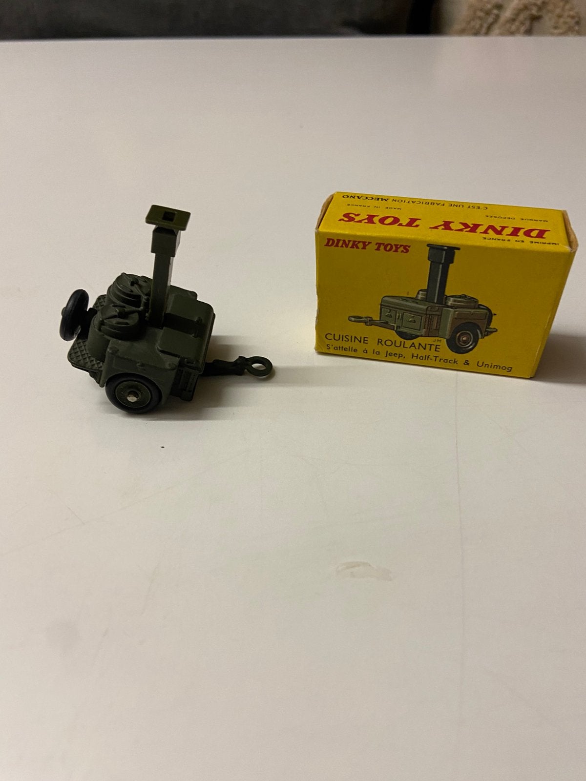 Dinky militair field kitchen keuken 823, Hobby en Vrije tijd, Modelauto's | 1:43, Ophalen of Verzenden, Auto, Dinky Toys