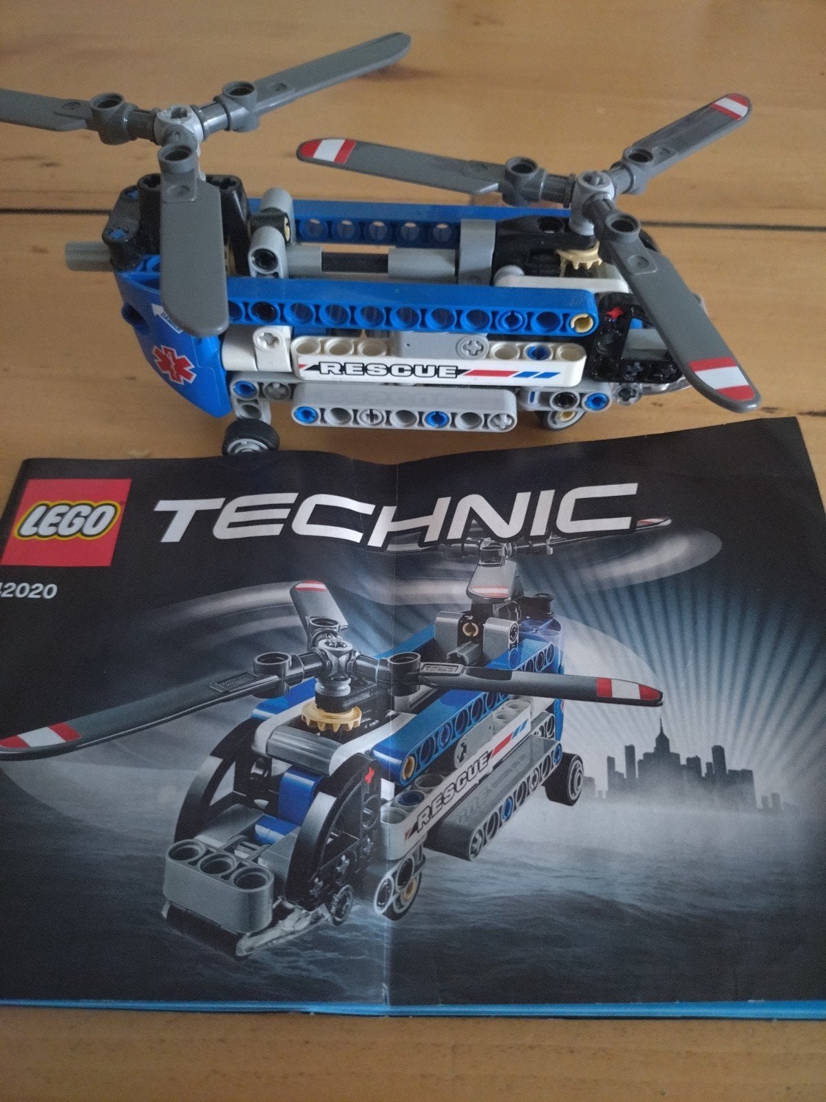 Lego Technic Reddingshelikopter 42020, Ophalen, Gebruikt, Lego, Compleet