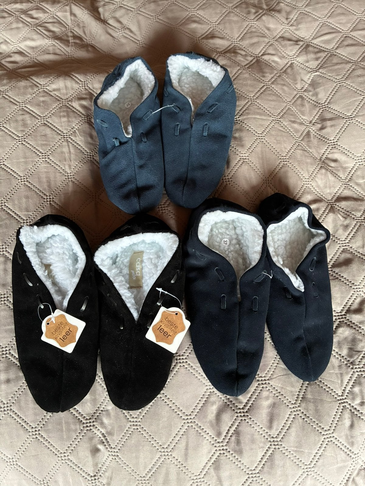 Nieuw Pantoffels Maat 37, Kleding | Dames, Schoenen, Ophalen of Verzenden, Nieuw, Pantoffels of Sloffen