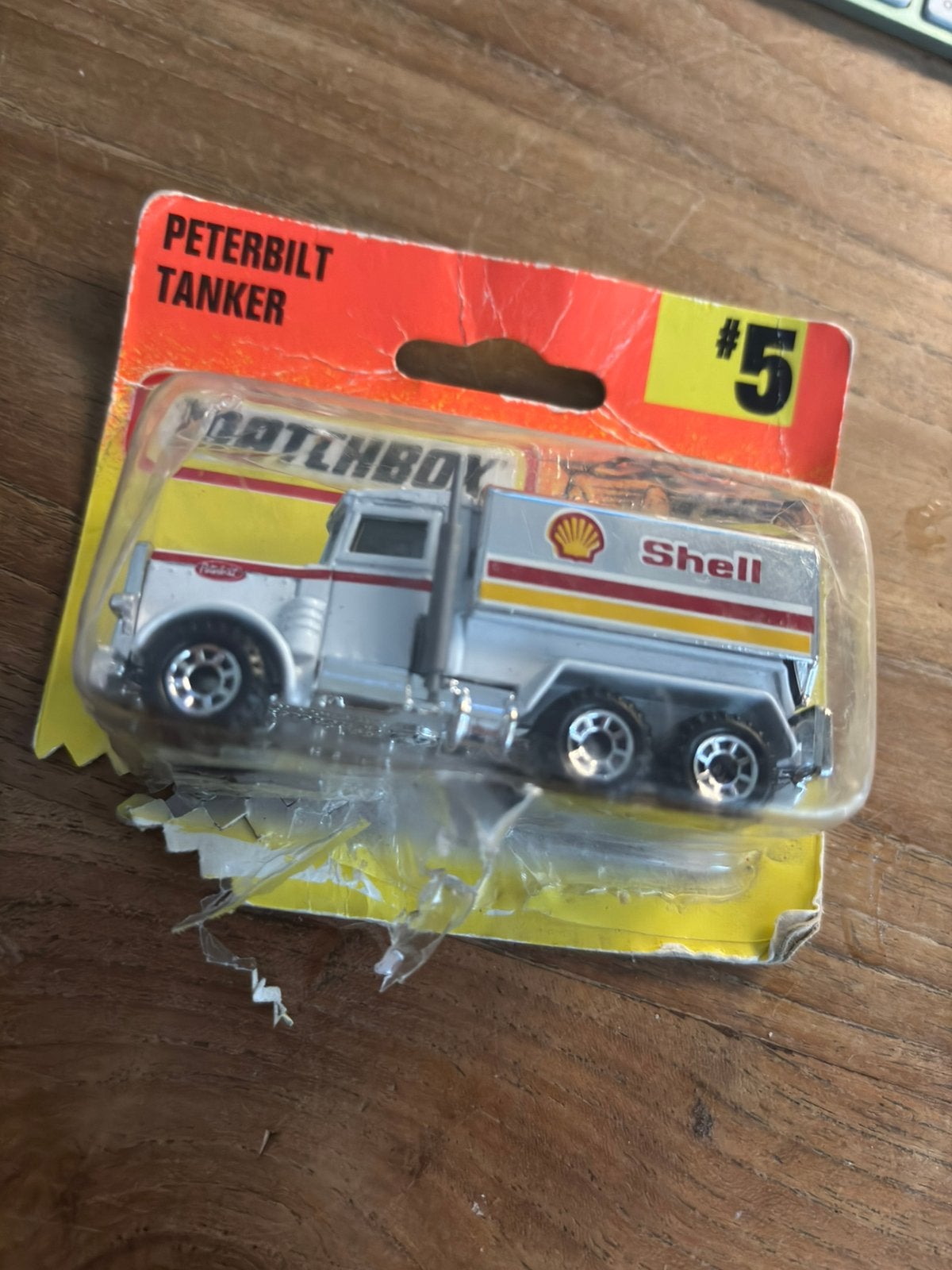 Peterbilt Tanker Shell Matchbox, Ophalen of Verzenden, Zo goed als nieuw, Auto