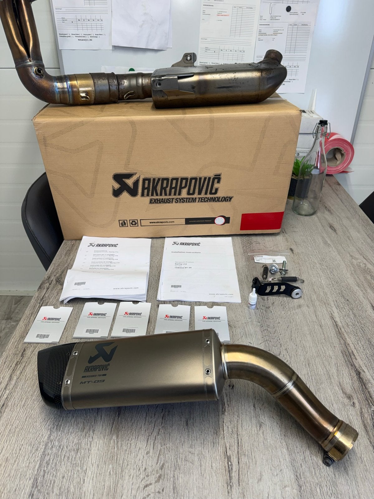 Akrapovic uitlaat voor Yamaha MT-09 gen 4, Ophalen, Gebruikt