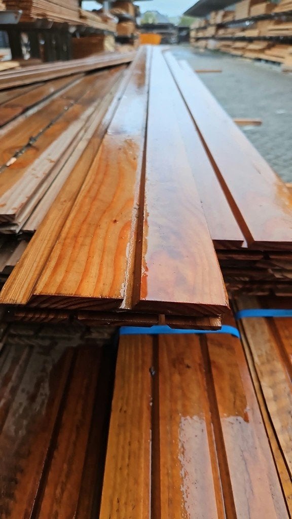 Douglas gevelbekleding grote partij Triple en Dubbel rhombus, Ophalen, Zo goed als nieuw, 250 cm of meer, Planken