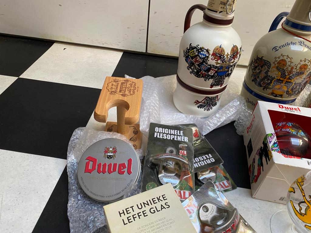Duvel glazen en Duitse bierkruiken - Collectors items, Ophalen of Verzenden, Gebruikt