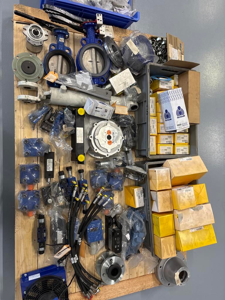 Divers hydraulische onderdelen, Ophalen