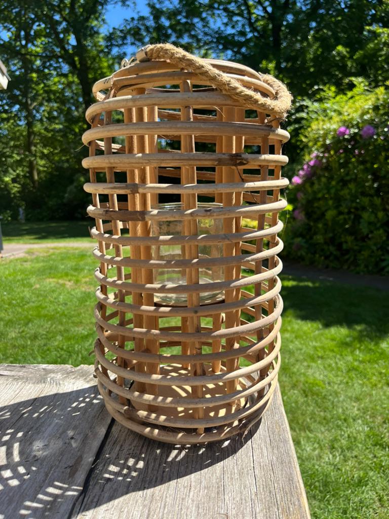 4 mooie rotan lantaarns 40 cm hoog, Ophalen, Zo goed als nieuw