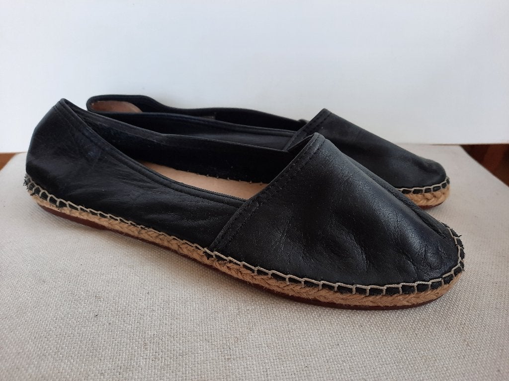 Macarena espadrilles zwart leer maat 39, Zwart, Ophalen of Verzenden, Zo goed als nieuw, Espadrilles of Moccasins